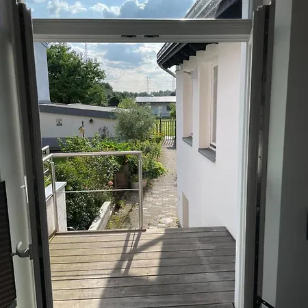 Denkmalgeschuetztes Schmuckstueck Apartment Dusseldorf Exterior photo