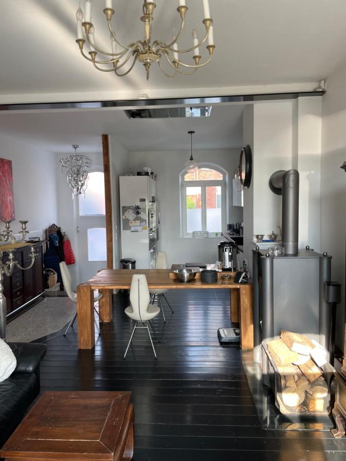 Apartment Denkmalgeschuetztes Schmuckstueck Dusseldorf